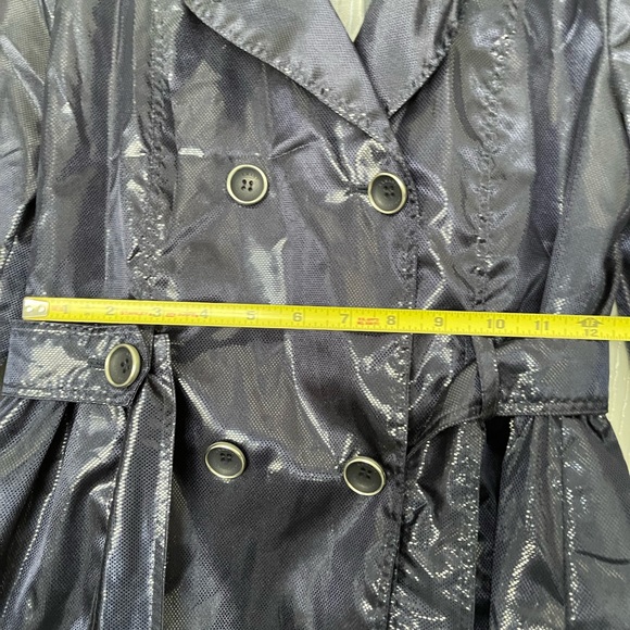 Authentic Armani Collezioni Bubble Hem Trench - Picture 7 of 10